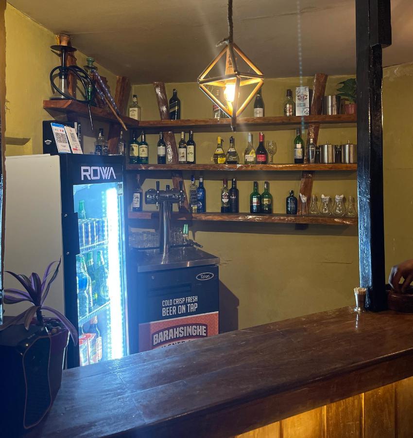Hotel Tharu Garden And Beer Bar Chitwan Εξωτερικό φωτογραφία
