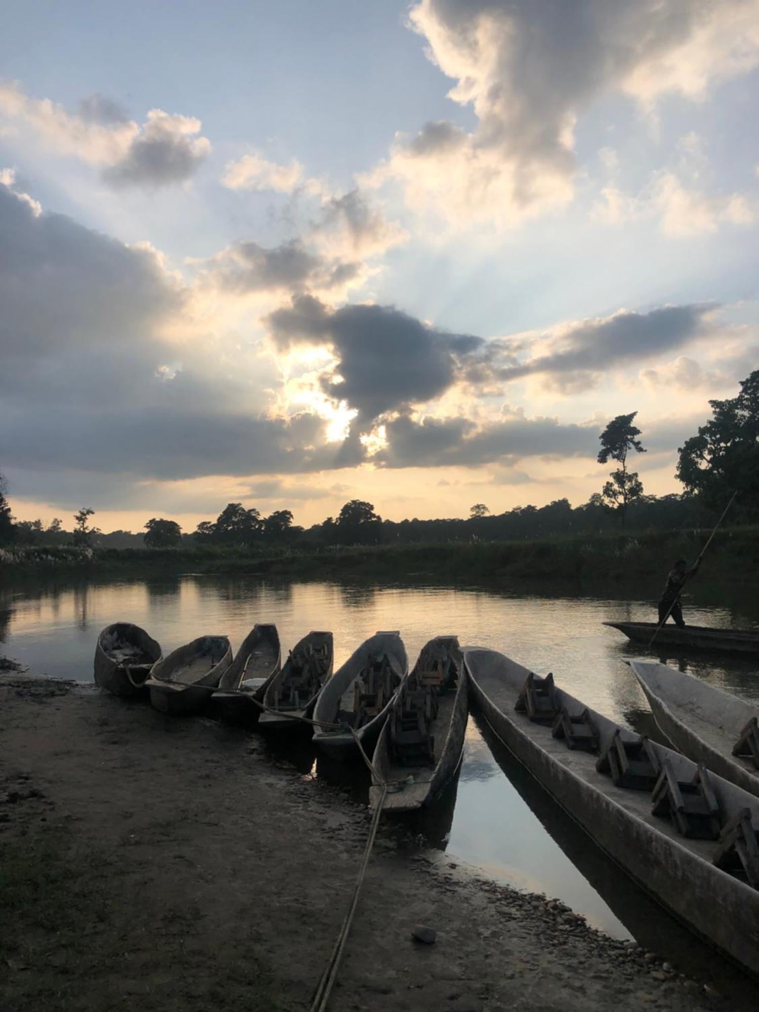 Hotel Tharu Garden And Beer Bar Chitwan Εξωτερικό φωτογραφία